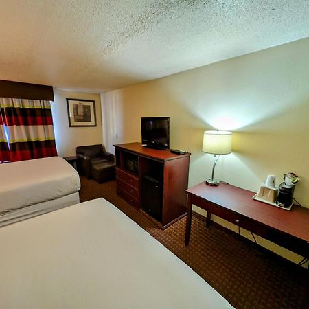 Travelodge By Wyndham Enid Экстерьер фото